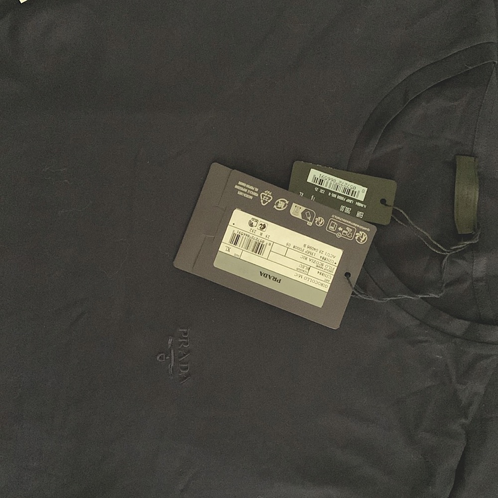 Prada navy t shirt with embroidered logo short sleeve xxl Italian
